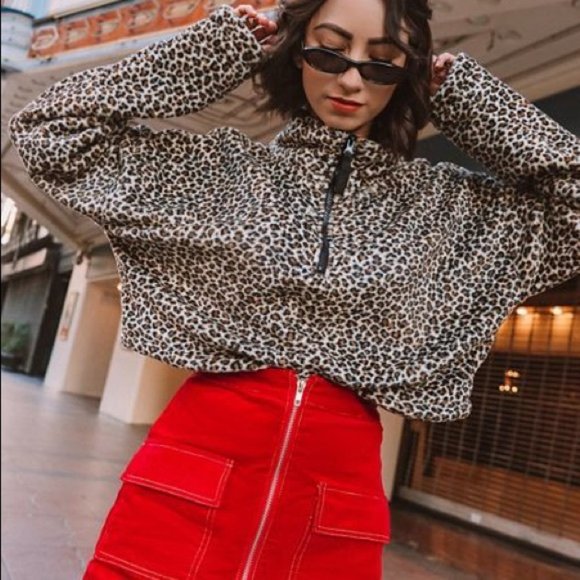 Urban Outfitters Sweaters - URBAN OUTFITTERS Angela Cropped Fleece Sweatshirt Cheetah Print Size Medium